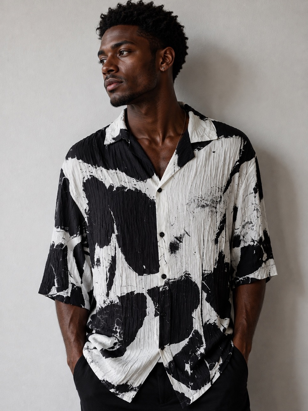 Zara Black & White Abstract Short-Sleeve Button-Down Shirt